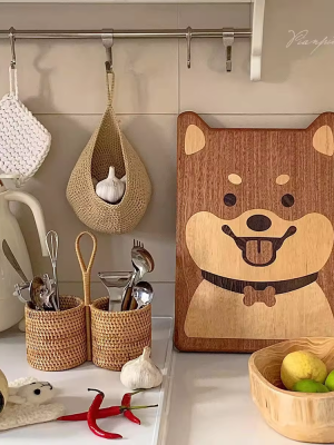 Wholesale dog-design Sapele wood cutting board